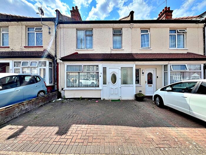 3 Bedroom Terraced House For Sale In Whitby Road, Harrow, HA2