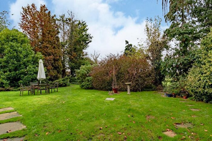 4 Bedroom Bungalow For Sale In Rosedene Canterbury Road, Ashford, TN25