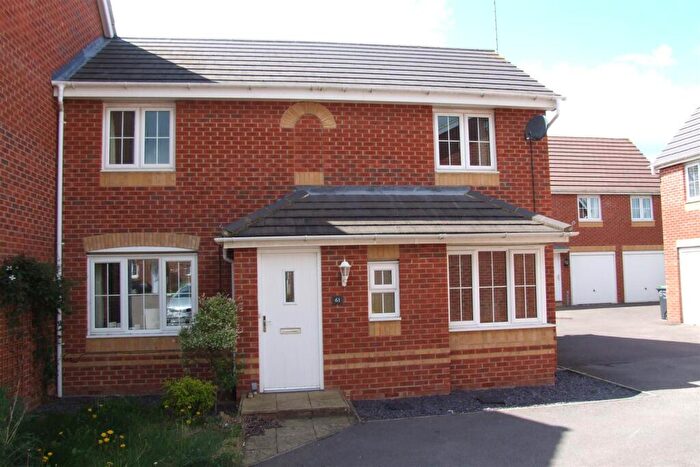 3 Bedroom House To Rent In Regency Court, Rushden, NN10