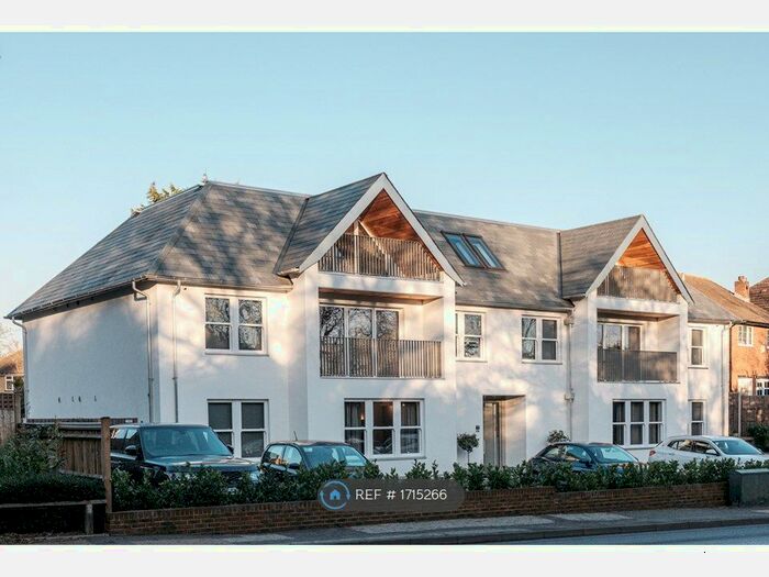 1 Bedroom Flat To Rent In Farnborough Common, Orpington, BR6