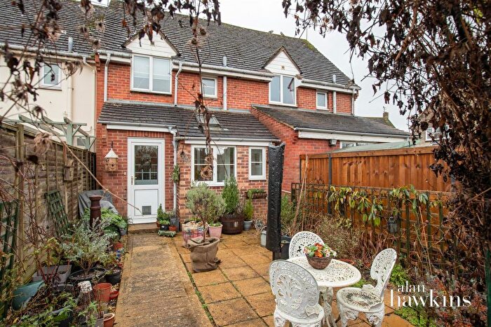 2 Bedroom Terraced House For Sale In Eastfield, Ashton Keynes, Swindon, SN6