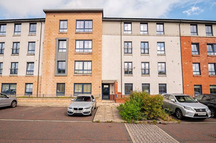 2 Bedroom Flat For Sale In Rosebery Terrace, Oatlands, G5