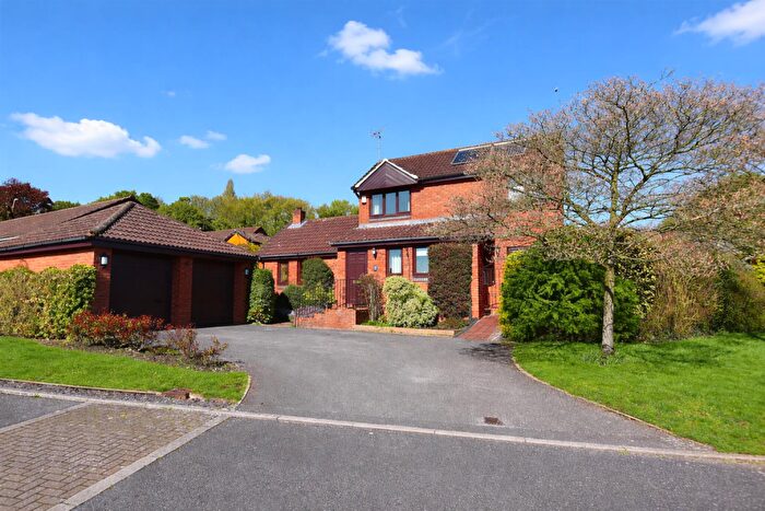 4 Bedroom Detached House For Sale In Waterside Close, Darley Abbey, Derby, DE22