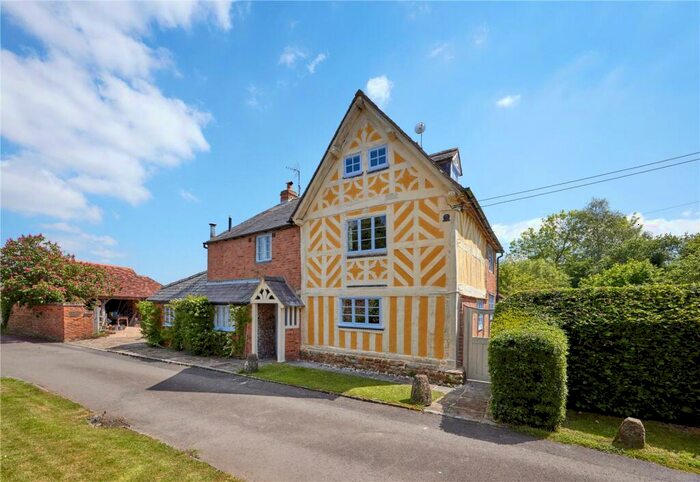 4 Bedroom Detached House For Sale In Rouse Lane, Oxhill, Warwick, South Warwickshire, CV35