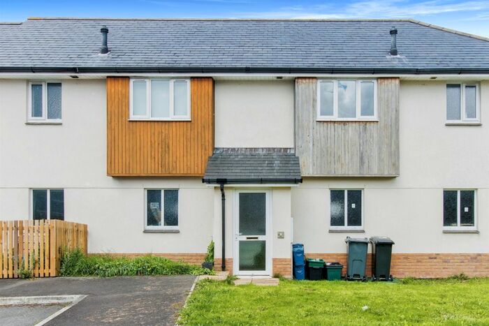 2 Bedroom Flat For Sale In Fairview Road, Denbury, Newton Abbot, TQ12