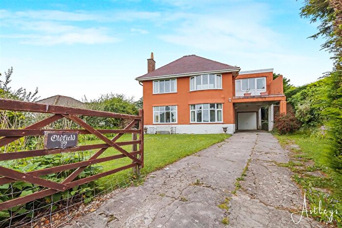 3 Bedroom Detached House For Sale In East Cliff, Southgate, Swansea, SA3