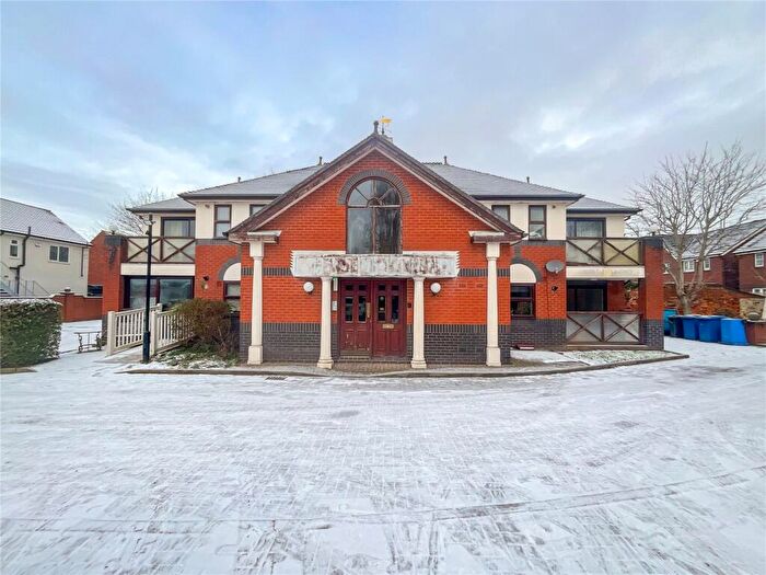 2 Bedroom Apartment To Rent In Hardwick Court, Tamworth, Staffordshire, B79