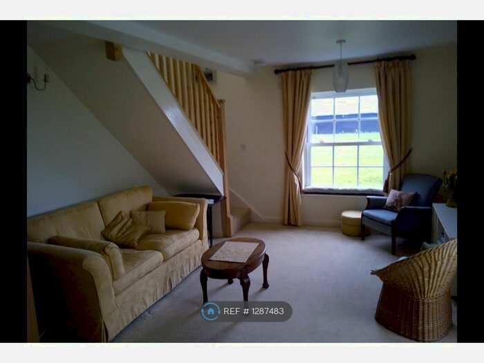 2 Bedroom Flat To Rent In Micheldever, Winchester SO21