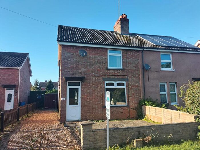 2 Bedroom Semi Detached House For Sale In Helpston Road, Glinton, Peterborough, PE6
