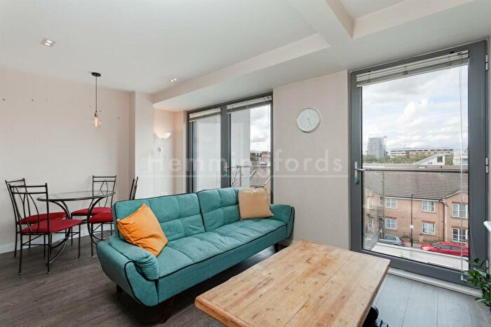 2 Bedroom Apartment To Rent In Pindoria House, Mintern Street, Shoreditch, N1