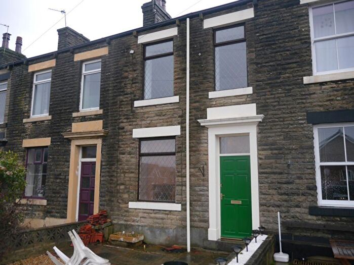 2 Bedroom Terraced House To Rent In Victoria Terrace, Milnrow Rochdale, OL16