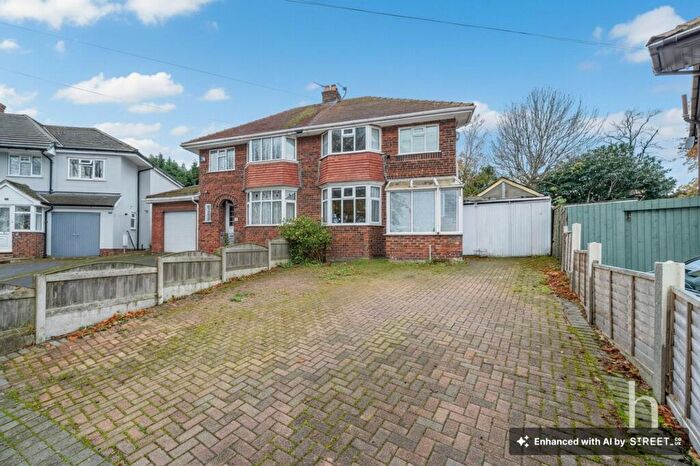 3 Bedroom Semi-Detached House For Sale In Gleggside, Wirral, CH48