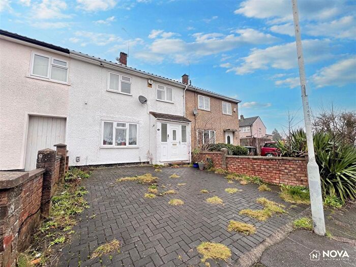 2 Bedroom Terraced House To Rent In Drayton Road, Luton, LU4