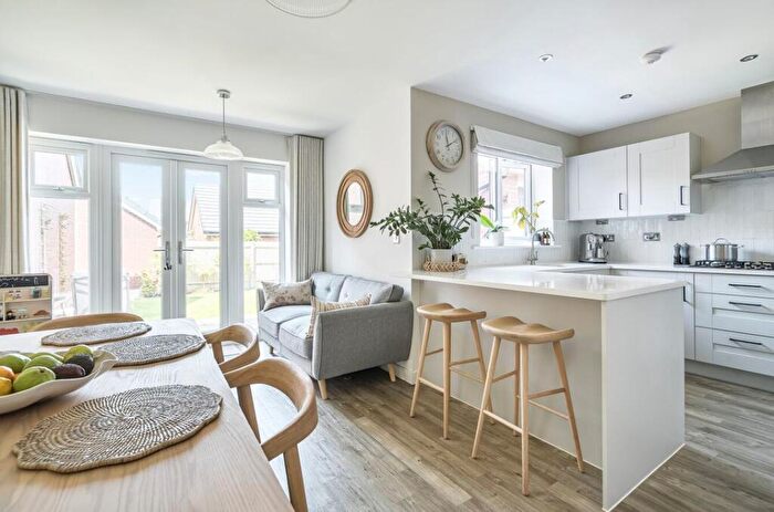 3 Bedroom Detached House For Sale In Tall Conifers, Wroughton, Swindon, SN4
