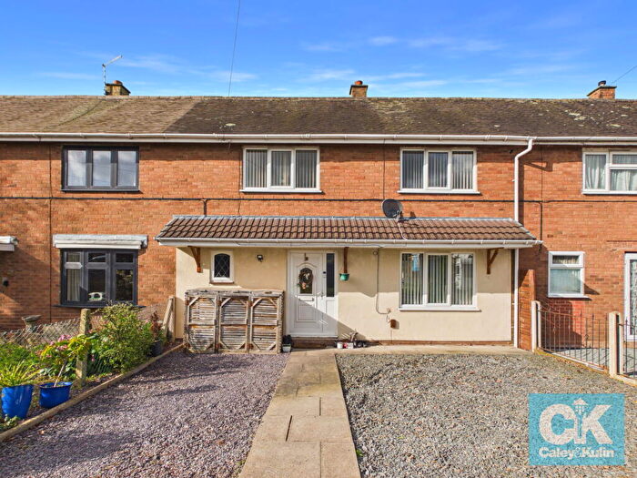 3 Bedroom Terraced House For Sale In Orchard Close, Penkridge, Staffordshire, ST19