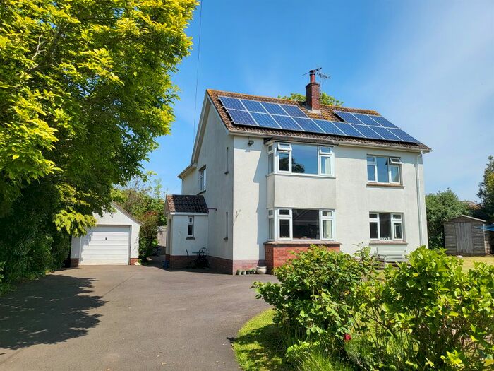 4 Bedroom Detached House For Sale In Bridge Street, Williton, Taunton, TA4