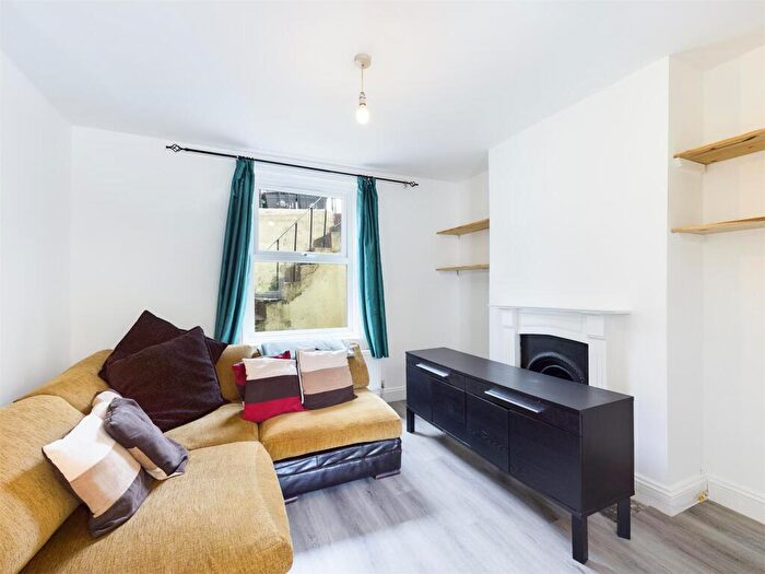 4 Bedroom Terraced House To Rent In Newmarket Road, Brighton, East Sussex, BN2