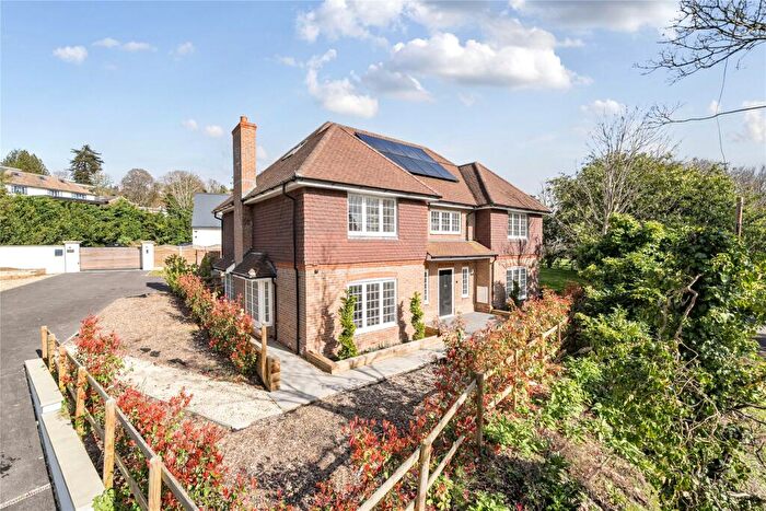 5 Bedroom Detached House For Sale In Hookhill Lane, Woking, Surrey, GU22