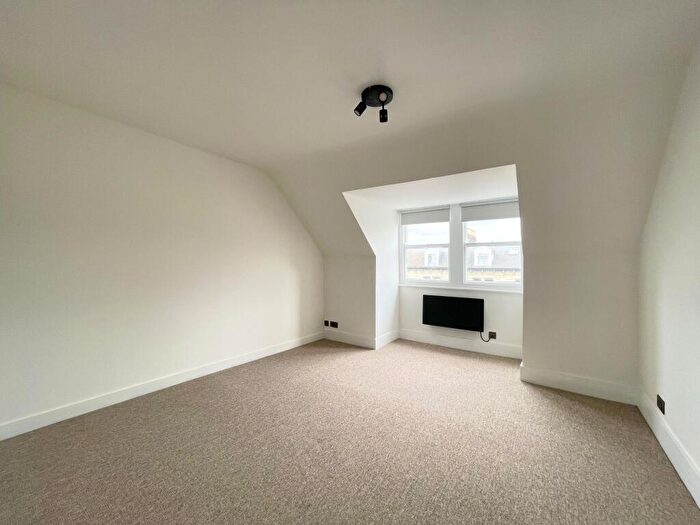 Apartment To Rent In Flat, A Church Road, BN3