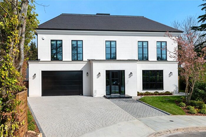 6 Bedroom Detached House To Rent In Four Acres, Cobham, Surrey, KT11