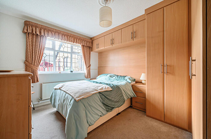 2 Bedroom Bungalow For Sale In Cromwell Court, Ashdene Close, Willerby, Hull, HU10
