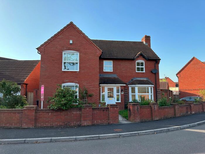 4 Bedroom Detached House To Rent In Needhams Patch, Cotford St. Luke, Taunton, TA4