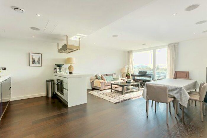 3 Bedroom Flat To Rent In Gatliff Road, London, SW1W