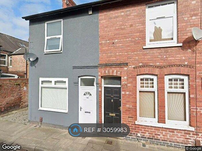 2 Bedroom Terraced House To Rent In Rose St, York, YO31