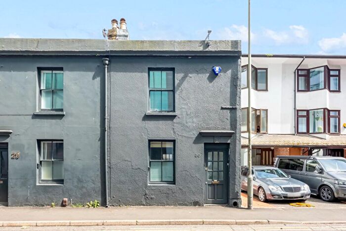 2 Bedroom Semi-Detached House For Sale In Frederick Place, Brighton, East Sussex, BN1