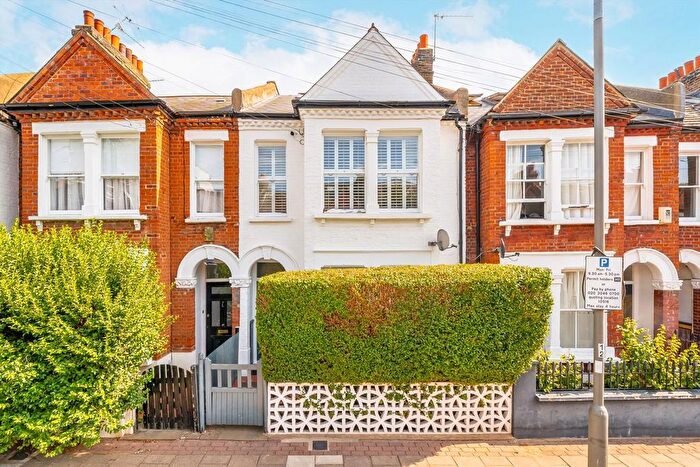 5 Bedroom Property For Sale In Cathles Road, Clapham South, SW12