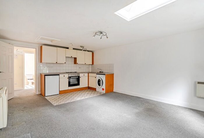 Studio For Sale In Willsbridge House, Willsbridge Hill, Bristol, BS30