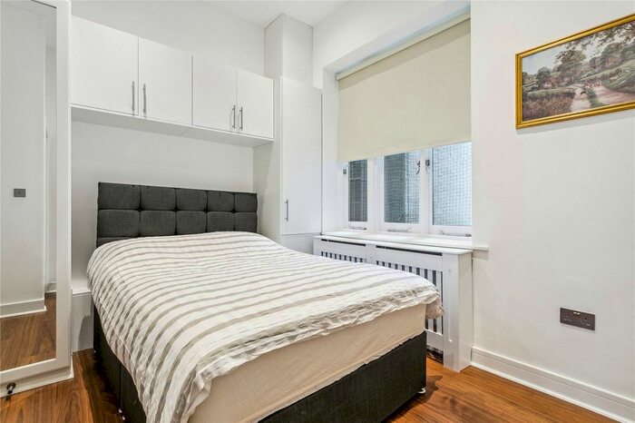 2 Bedroom Flat To Rent In Cheniston Gardens, Kensington, W8