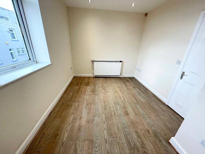 1 Bedroom Flat To Rent In Diamond Court, Darlington, DL3