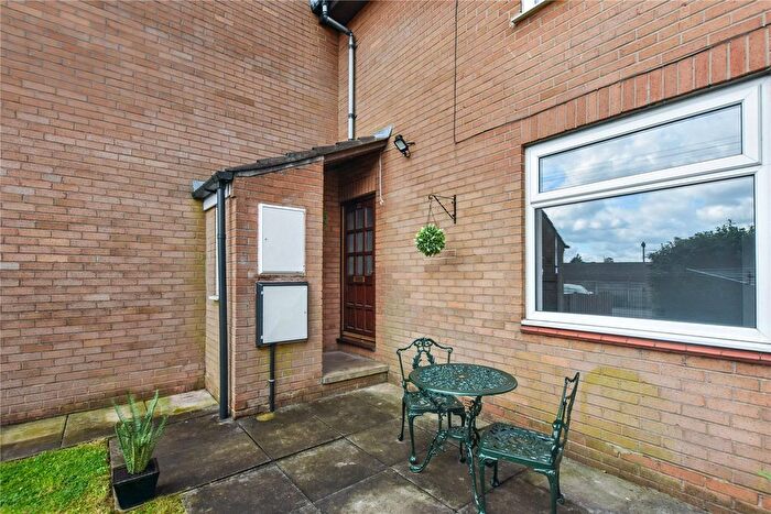 1 Bedroom Flat For Sale In Turbary Avenue, Farsley, Pudsey, West Yorkshire, LS28