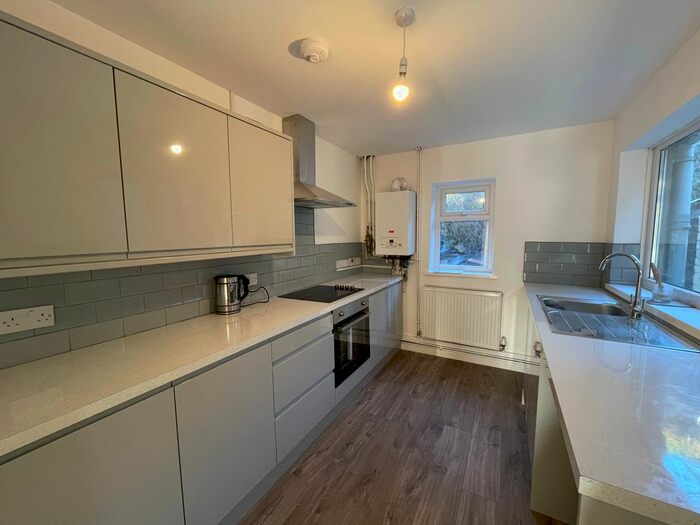 2 Bedroom Terraced House To Rent In Benthall Place, St. Thomas, Swansea, SA1