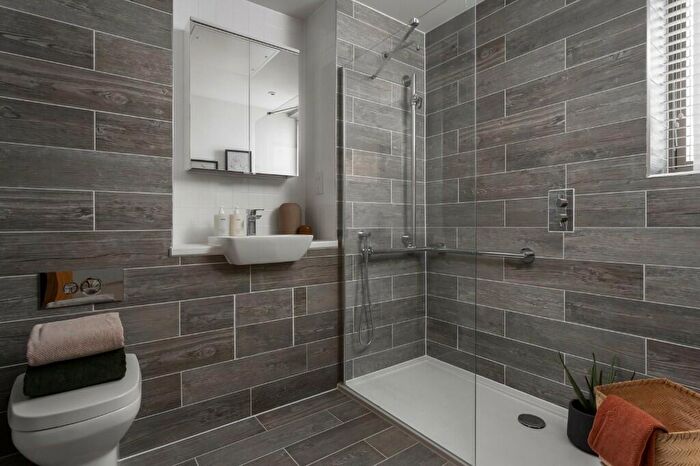 2 Bedroom Apartment To Rent In Cirencester Road, Tetbury, Gloucestershire, GL8