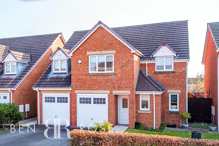 5 Bedroom Detached House For Sale In Regency Gardens, New Longton, Preston, PR4