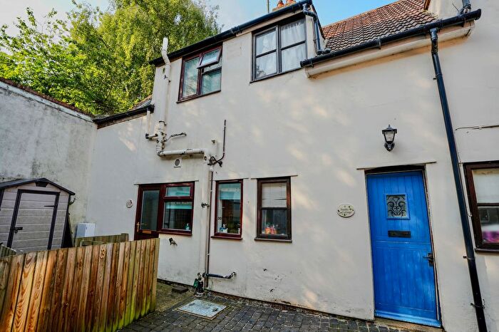 2 Bedroom End Of Terrace House For Sale In Hartington Road, Cromer, NR27