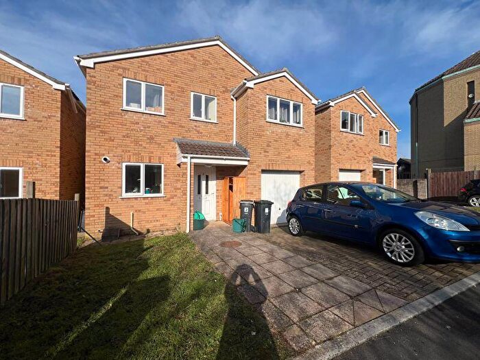 5 Bedroom Detached House To Rent In St. Teresas Court, Gloucester Road North, Bristol, BS34