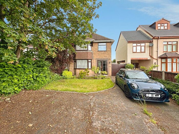 3 Bedroom Detached House For Sale In Burton Road, Branston, Burton-on-Trent, DE14