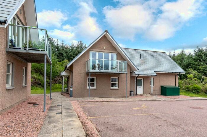 3 Bedroom Semi-Detached House To Rent In Queens Court, Inchmarlo, Banchory, AB31
