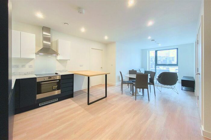 2 Bedroom Apartment To Rent In Laurence Place, New Kings Head Yard, M3