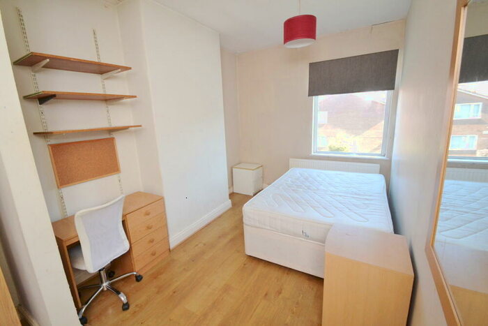 5 Bedroom Terraced House To Rent In Ladybarn Lane, Fallowfield, Manchester, M14