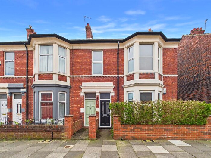3 Bedroom Apartment For Sale In Belford Terrace, North Shields, NE30
