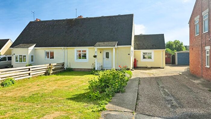 3 Bedroom Semi-detached House For Sale In High Street, Billinghay, LN4