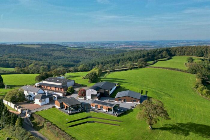 5 Bedroom Detached House For Sale In Nadderwater, Exeter, Devon, EX4