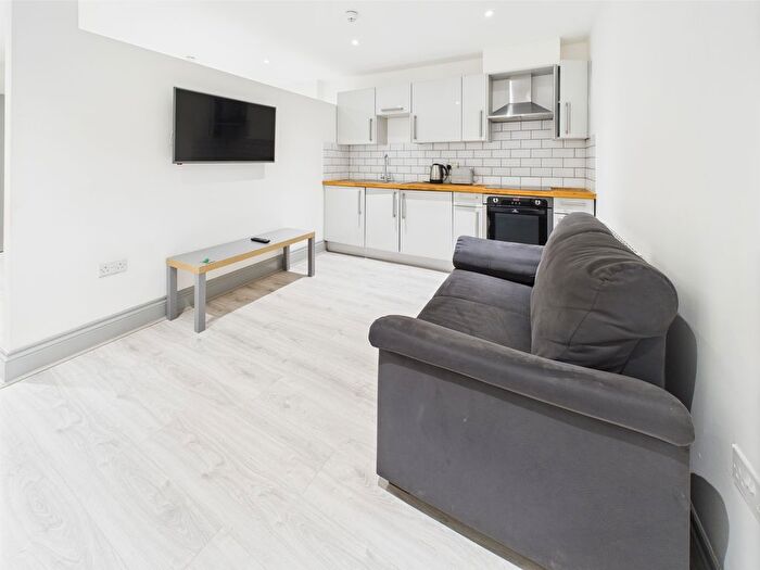 Studio To Rent In William Henry Street, Kirkdale, Liverpool, L3