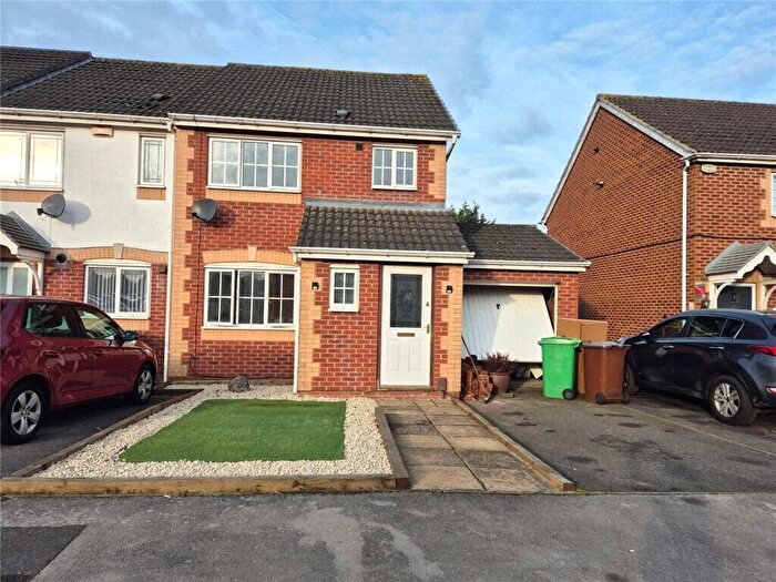 3 Bedroom Semi-Detached House To Rent In Meadow Brown Road, Nottingham, Nottinghamshire, NG7