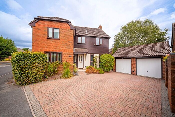 4 Bedroom Detached House For Sale In Merrick Way, Chandler's Ford, SO53