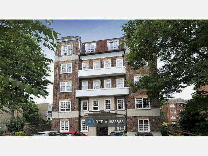 2 Bedroom Flat To Rent In Upper Richmond Rd., London, SW15